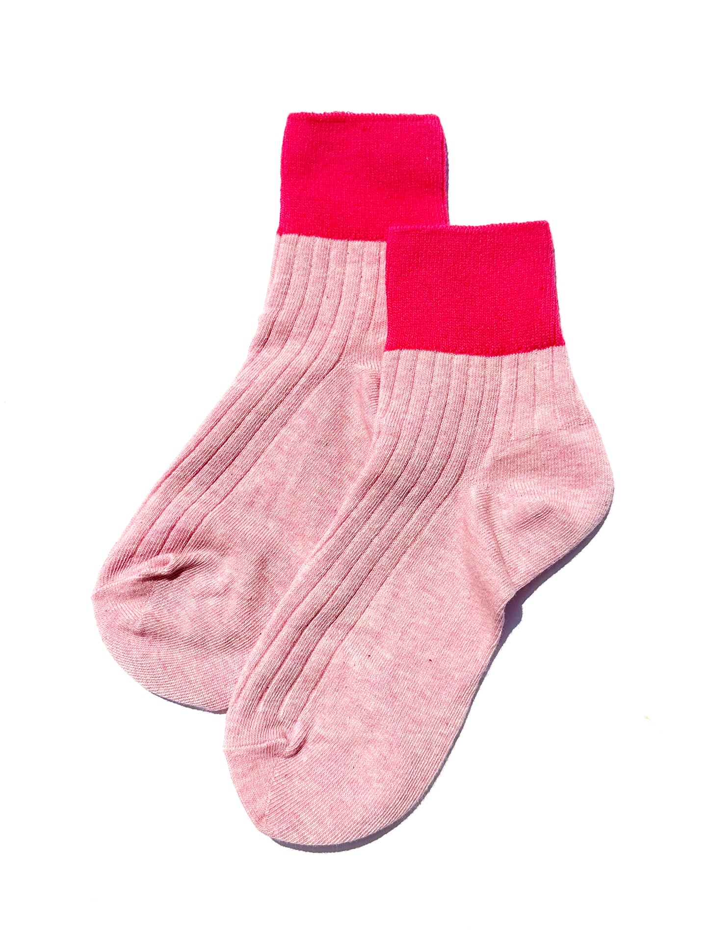 Ribbed Color Pop Sock in Pink