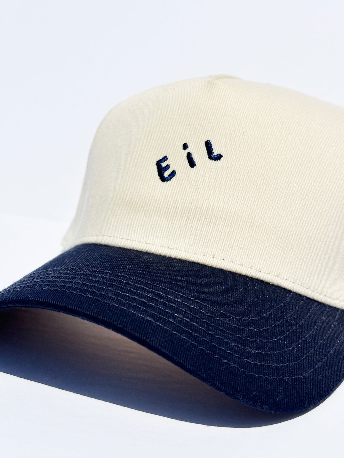 Twisted E i L Logo Snapback Hat in Natural w/ Vintage Navy