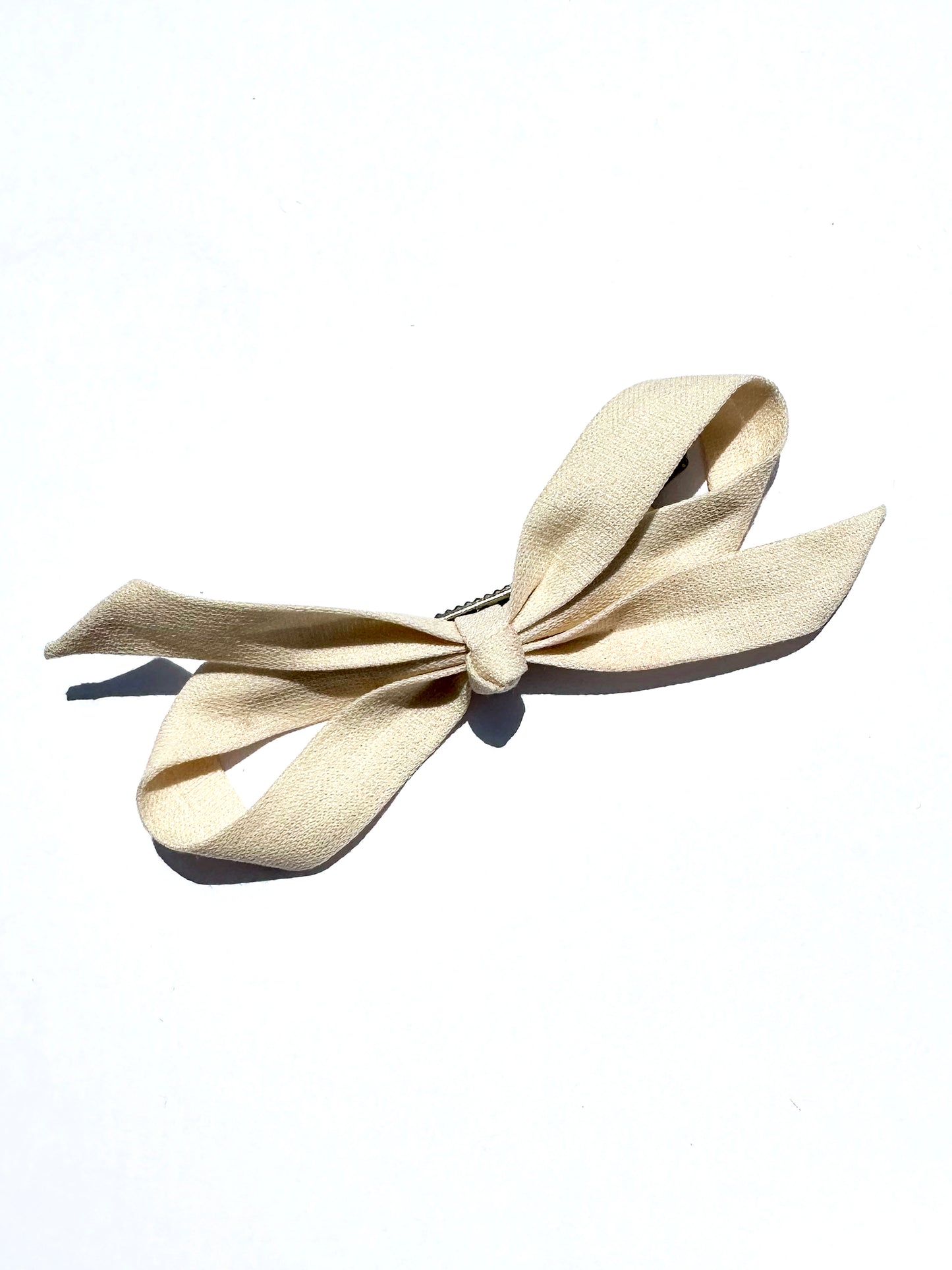 Clip-in Bow in Ivory