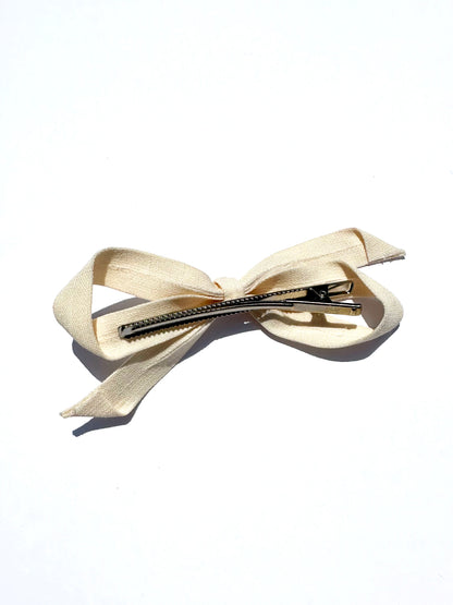 Clip-in Bow in Ivory